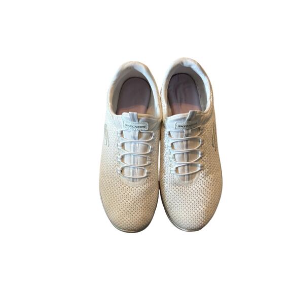 Skechers Summits White Slip-ons Size 8.5 - Picture 1 of 5